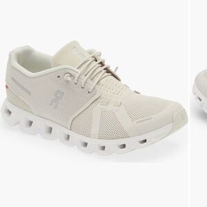 On Cloud 5 Running Shoe